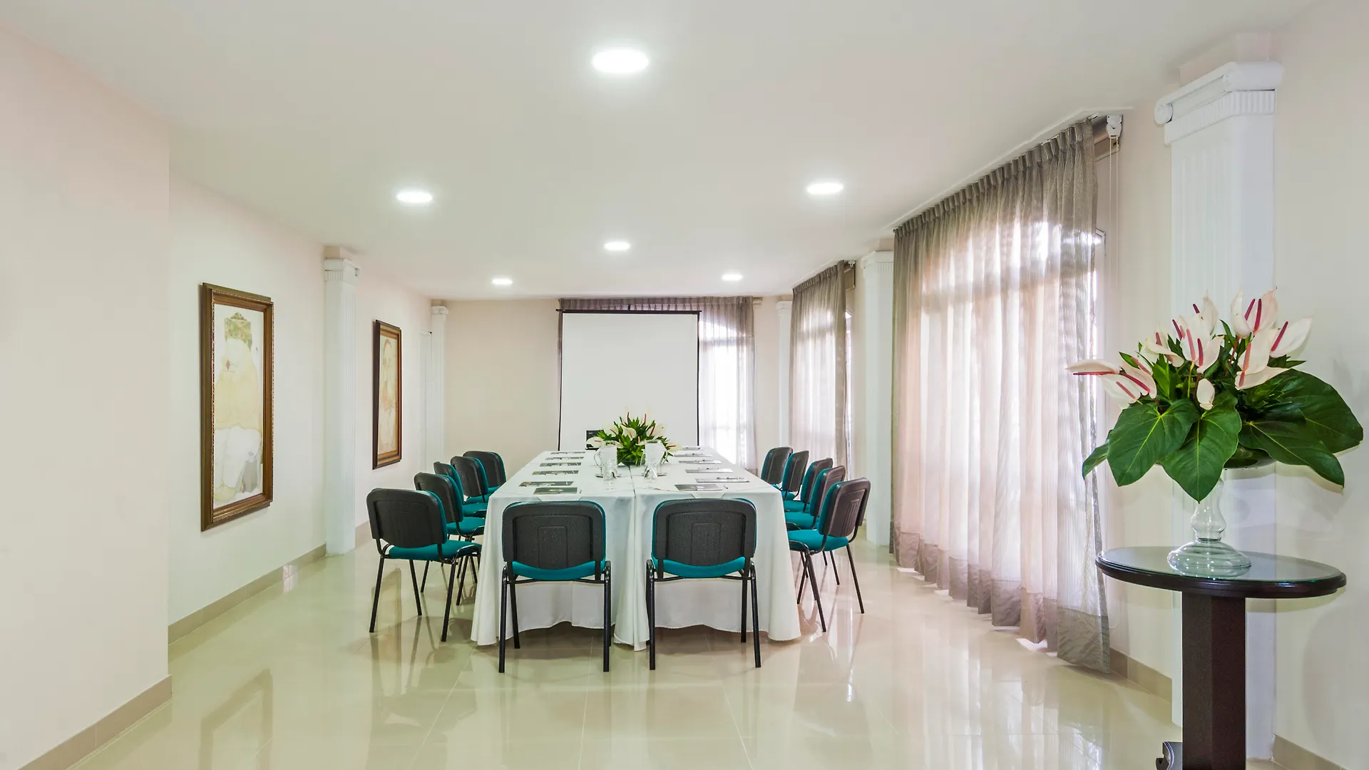 Hotel Le Manoir Bogota